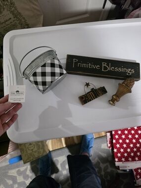 Checkered Metal Bucket with Handle